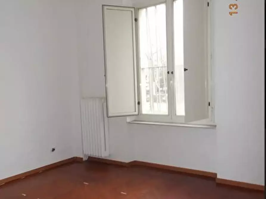 Immagine 7 di Pentalocale in vendita  in Strada del Drosso 165 a Torino