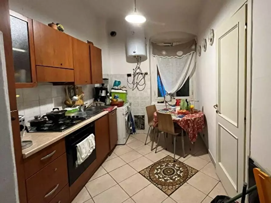 Immagine 4 di Quadrilocale in vendita  in Via Renato Quartini 22 a Genova