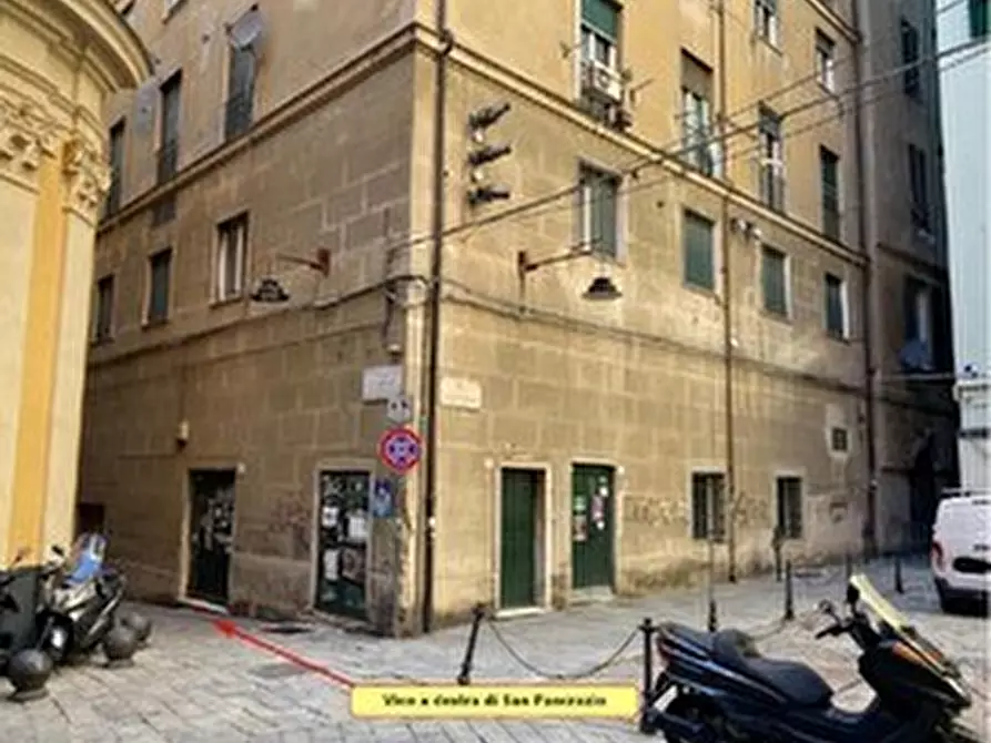 Immagine 1 di Magazzino in vendita  in Vico a Destra di San Pancrazio snc a Genova