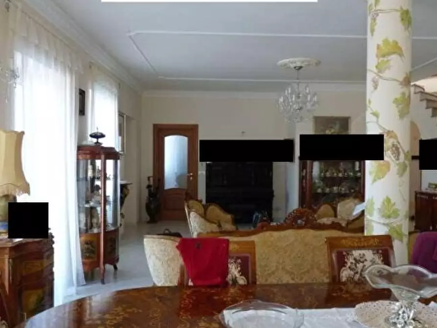 Immagine 3 di Villa in vendita  in Via Cassogna snc a Camporosso