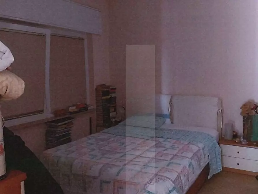 Immagine 5 di Bilocale in vendita  in Piazza Camillo Sbarbaro 16 a Spotorno