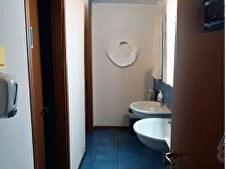 Immagine 8 di Ufficio in vendita  in Via Maurizio Muller 37 a Verbania