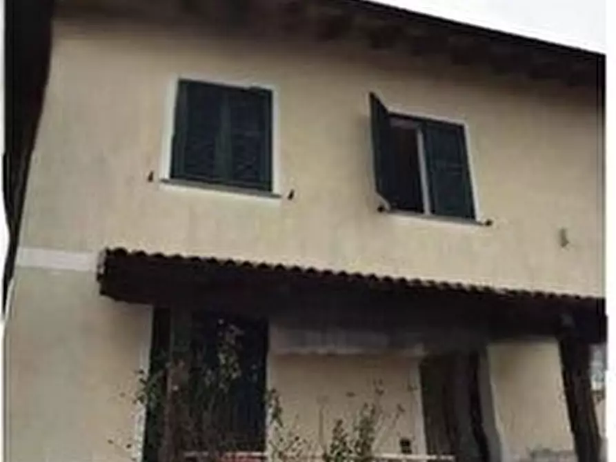 Immagine 6 di Pentalocale in vendita  in Via Caduti di Nassirya 14 a Capriata D'orba