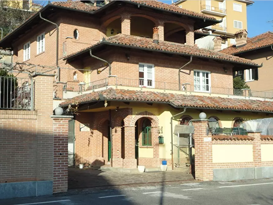 Immagine 1 di Villa in vendita  in Via Coniolo 15 a Fossano