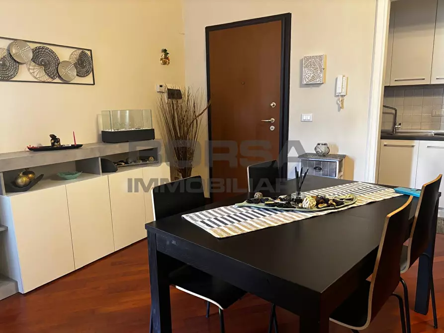 Immagine 26 di Trilocale in vendita  in Viale Giosuè Carducci 47 a Livorno