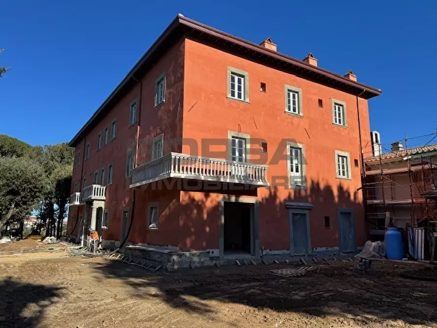 Immagine 11 di Pentalocale in vendita  in Via Ombrosa 8 a Livorno