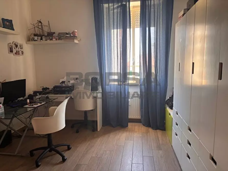Immagine 9 di Trilocale in vendita  in Via Enrico Mayer 67 a Livorno
