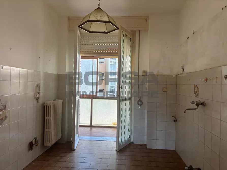 Immagine 18 di Appartamento in vendita  in Via Benvenuto Cellini a Livorno