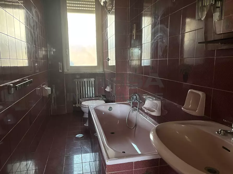 Immagine 12 di Appartamento in vendita  in Via Benvenuto Cellini a Livorno
