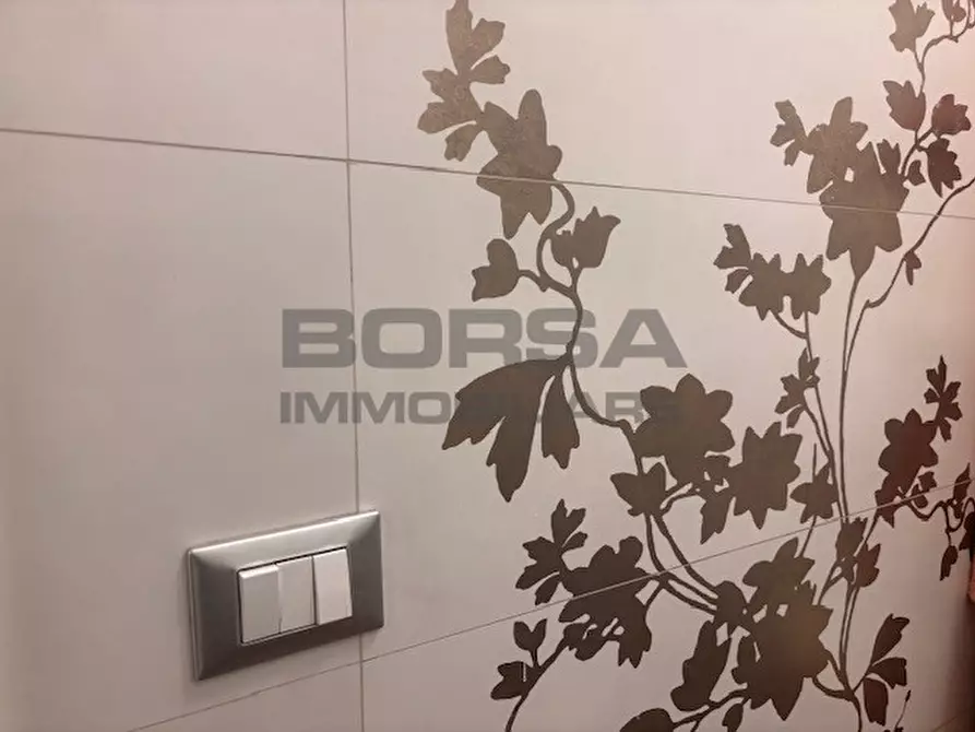 Immagine 21 di Trilocale in vendita  in Via Enrico Mayer 67 a Livorno