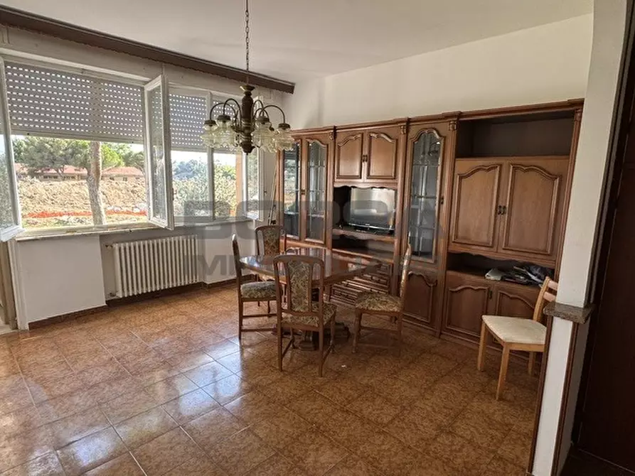 Immagine 31 di Appartamento in vendita  in Via Benvenuto Cellini a Livorno