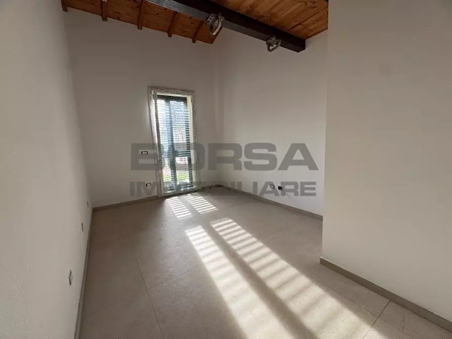 Immagine 12 di Appartamento in vendita  in Via delle Sorgenti 402 a Livorno