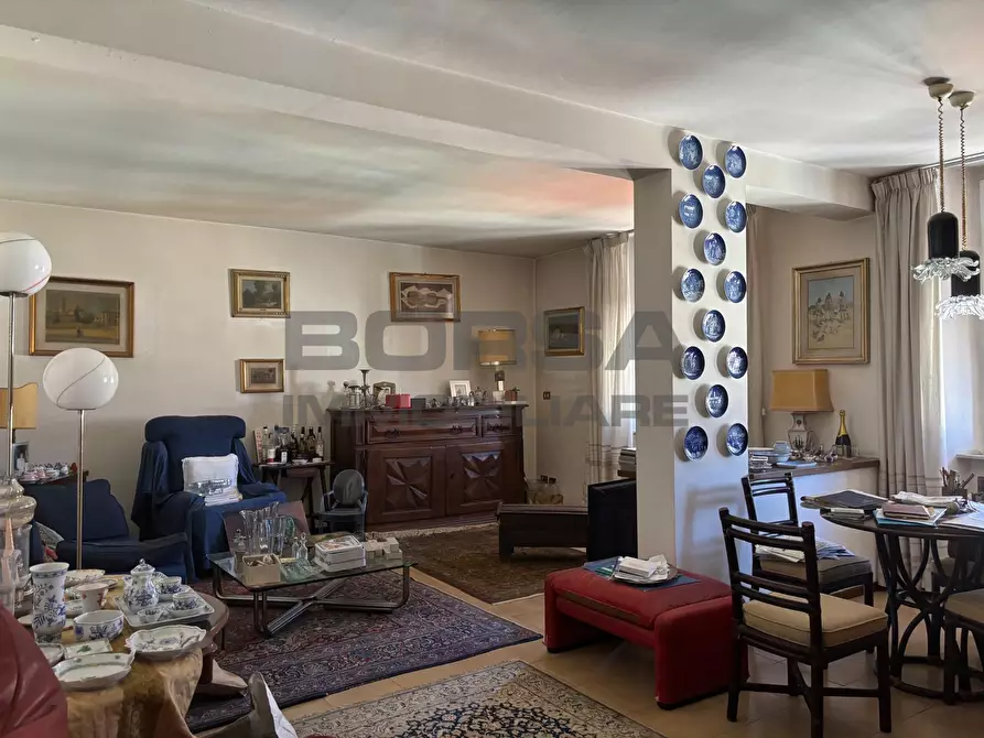 Immagine 1 di Pentalocale in vendita  in Via Enrico Mayer 67 a Livorno