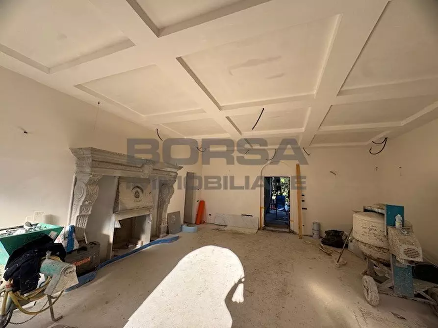 Immagine 3 di Appartamento in vendita  in Via Ombrosa 8 a Livorno