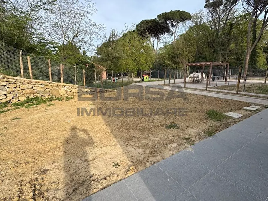 Immagine 5 di Appartamento in vendita  in Via delle Sorgenti 402 a Livorno