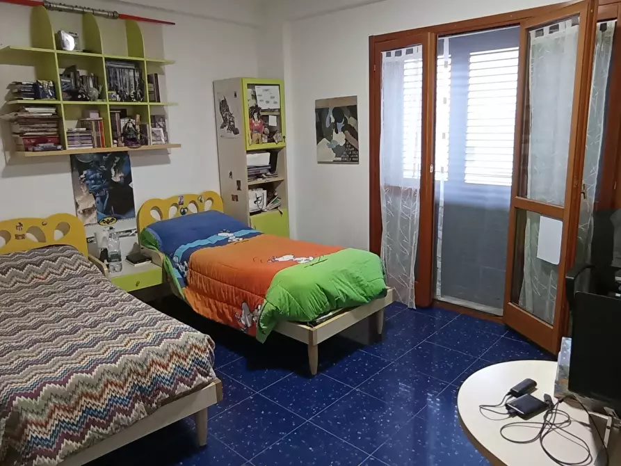 Immagine 14 di Pentalocale in vendita  a Ragusa