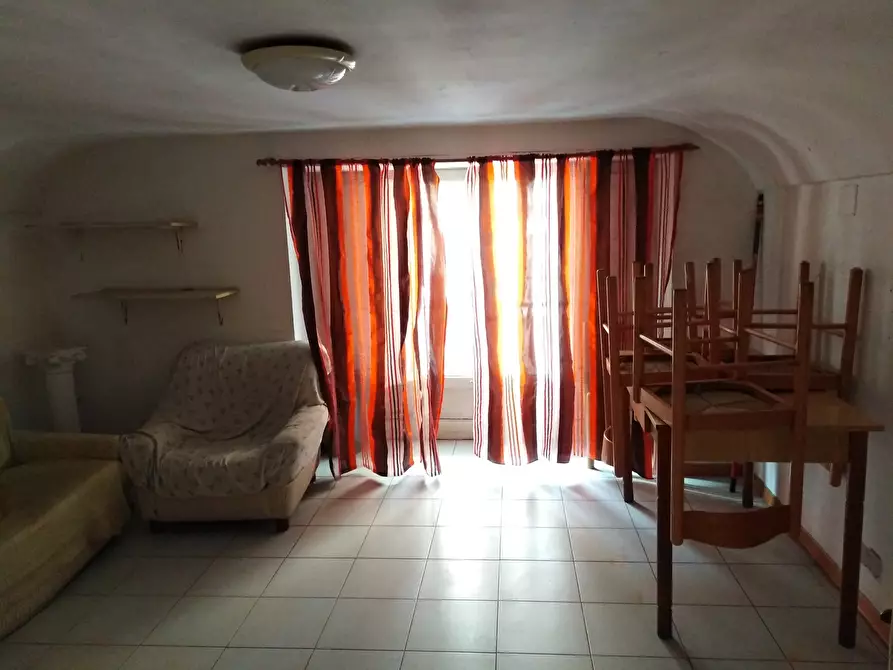 Immagine 2 di Casa indipendente in vendita  a Ragusa