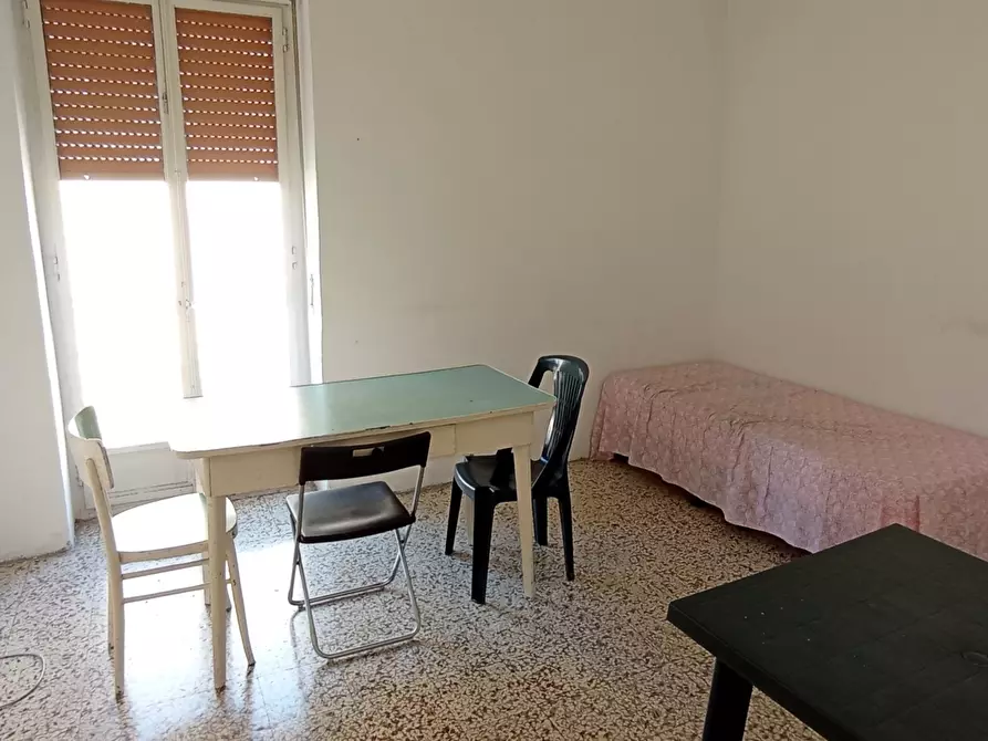 Immagine 8 di Pentalocale in vendita  a Ragusa