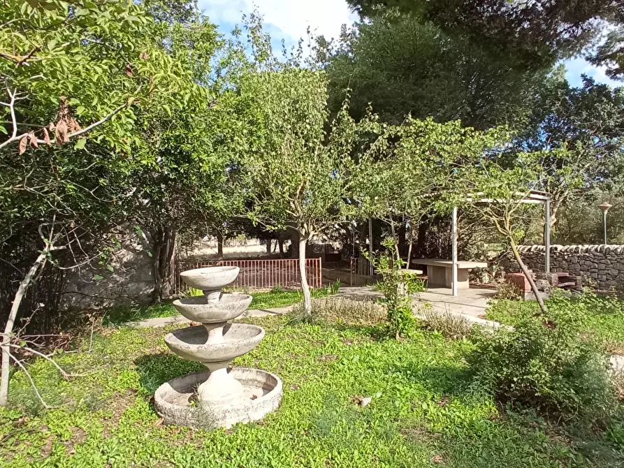Immagine 1 di Casa indipendente in vendita  in SP25 a Ragusa