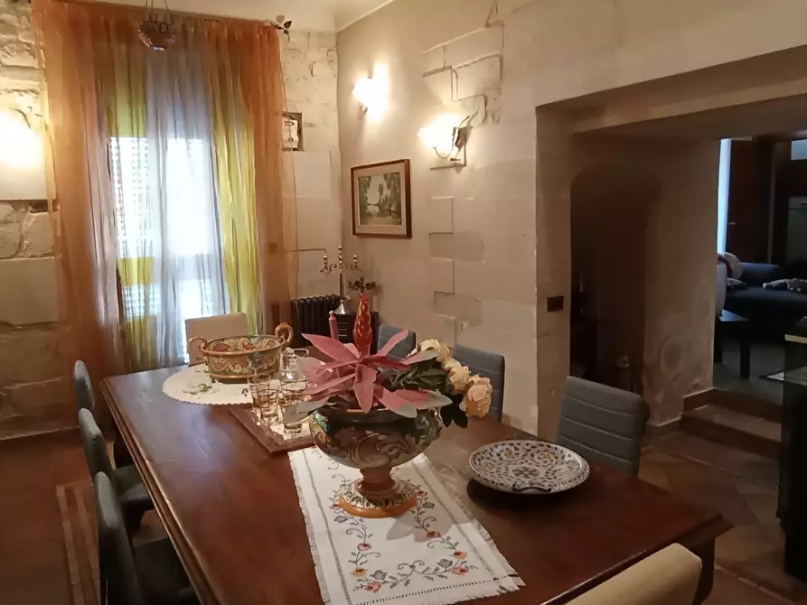 Immagine 4 di Casa indipendente in vendita  a Ragusa