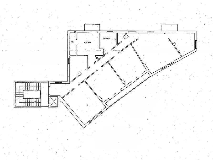 Immagine 19 di Pentalocale in vendita  a Ragusa