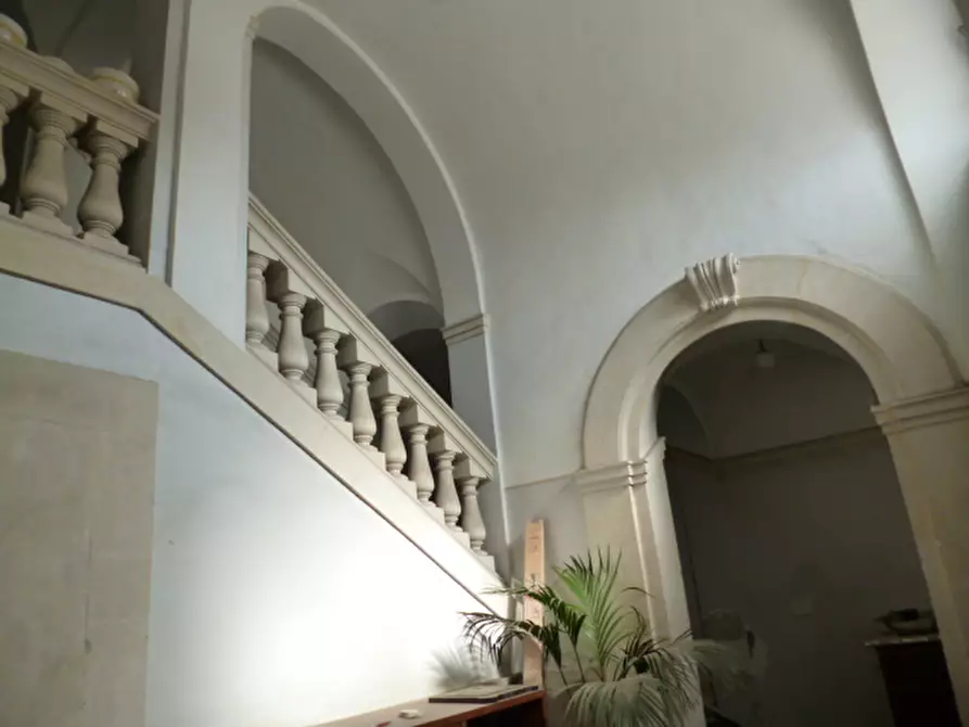 Immagine 2 di Pentalocale in vendita  a Ragusa