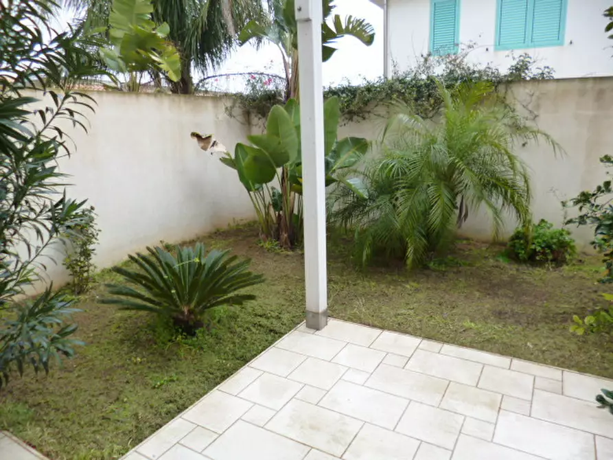 Immagine 2 di Villa in affitto  a Santa Croce Camerina