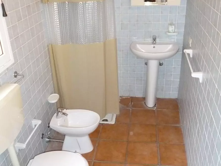 Immagine 28 di Casa indipendente in vendita  a Ragusa