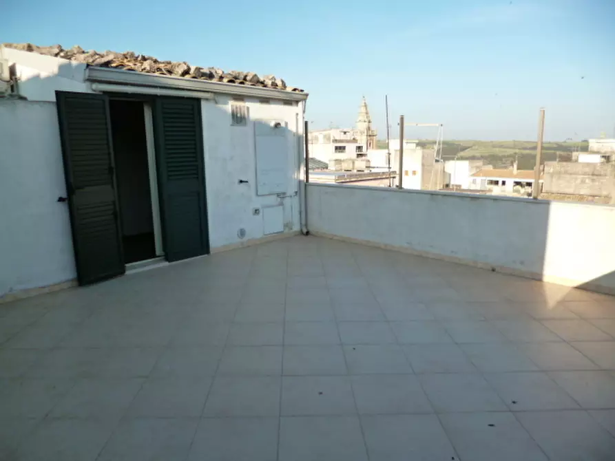 Immagine 4 di Bilocale in affitto  a Ragusa