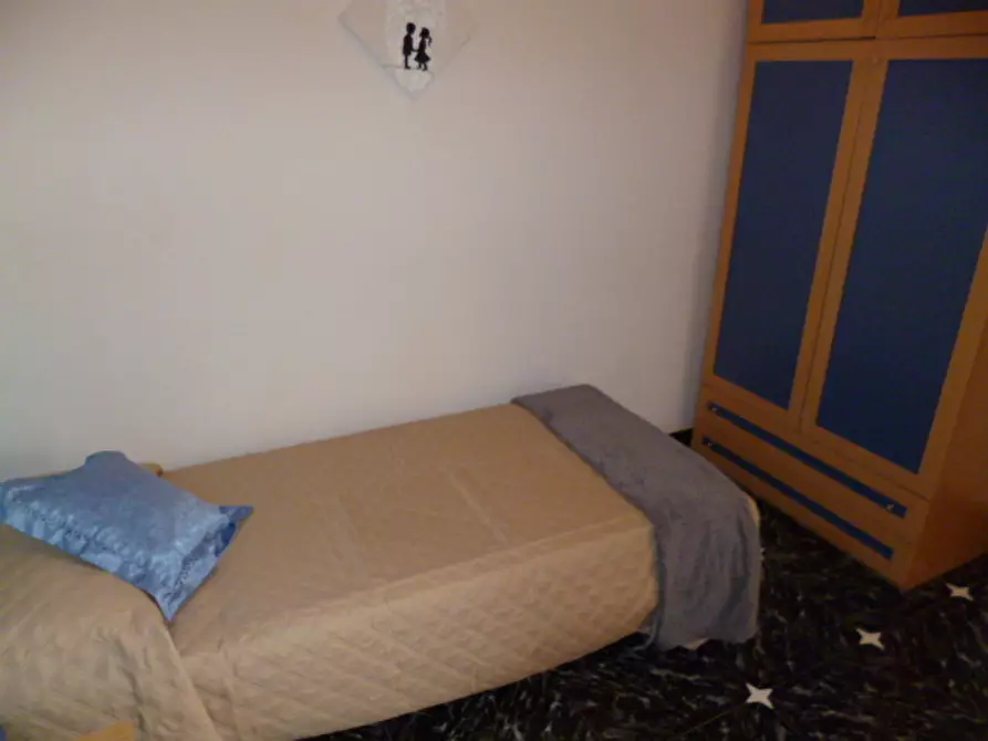 Immagine 7 di Quadrilocale in affitto  a Ragusa