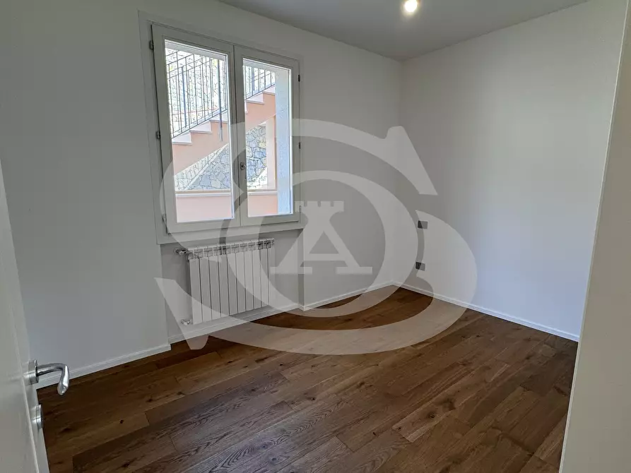 Immagine 20 di Quadrilocale in vendita  in Via degli Anemoni s.n.c. a Ospedaletti