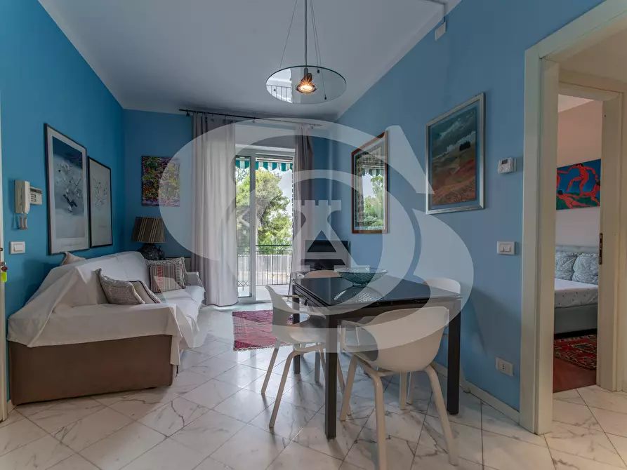 Immagine 17 di Bilocale in vendita  in Viale dei pepi 1 a Ospedaletti