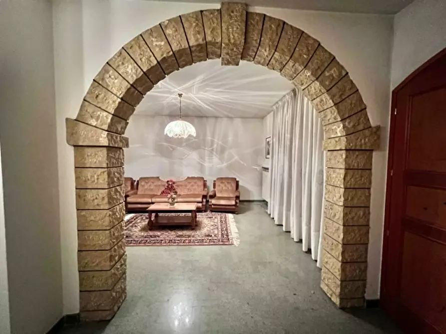 Immagine 16 di Villa in vendita  a Cesena