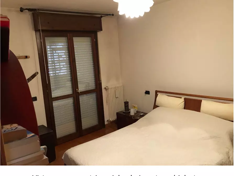 Immagine 4 di Trilocale in vendita  a Ravenna