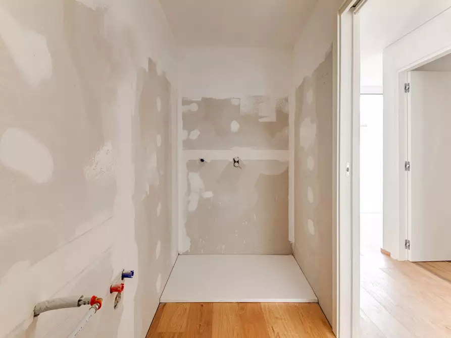 Immagine 25 di Quadrilocale in vendita  in Via L. C. Farini 291 a Cesena