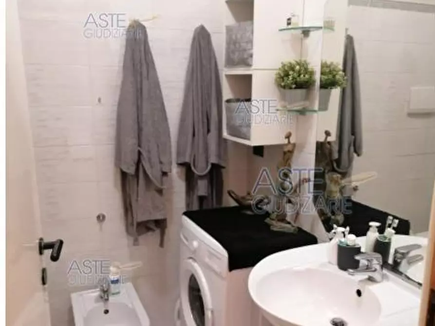 Immagine 2 di Bilocale in vendita  a Rimini