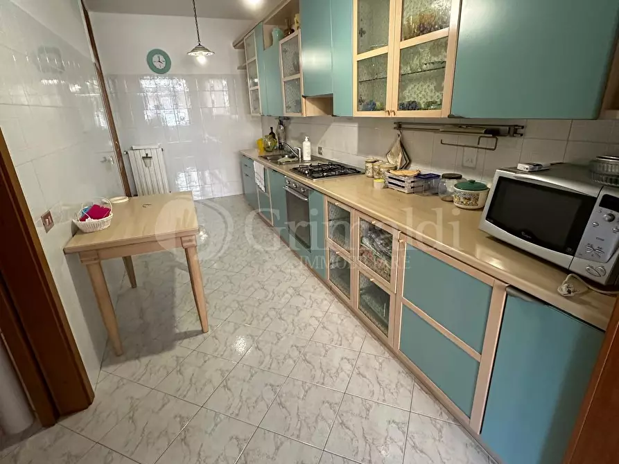 Immagine 11 di Casa indipendente in affitto  in Viale delle Ginestre 60 a Anzio