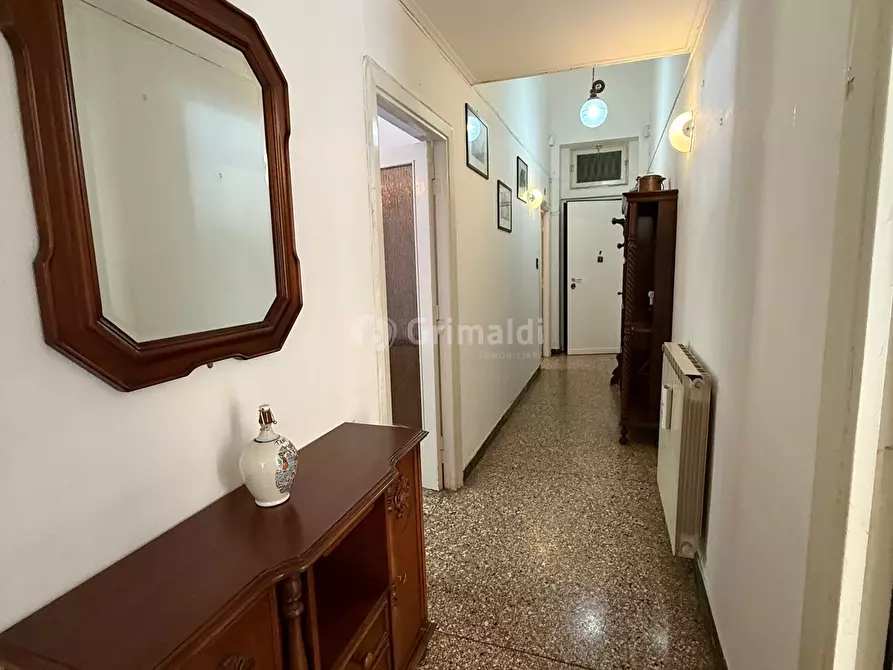 Immagine 10 di Trilocale in vendita  in VIA ANTONIO GRAMSCI 70 a Anzio