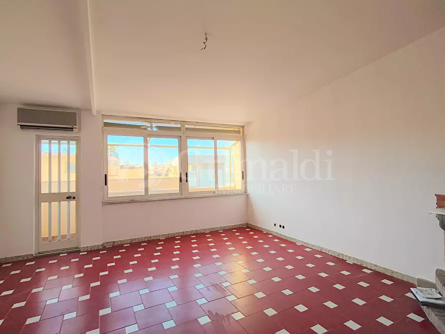 Immagine 12 di Attico in vendita  in Piazza Cavalieri Vittorio Veneto 8 a Nettuno