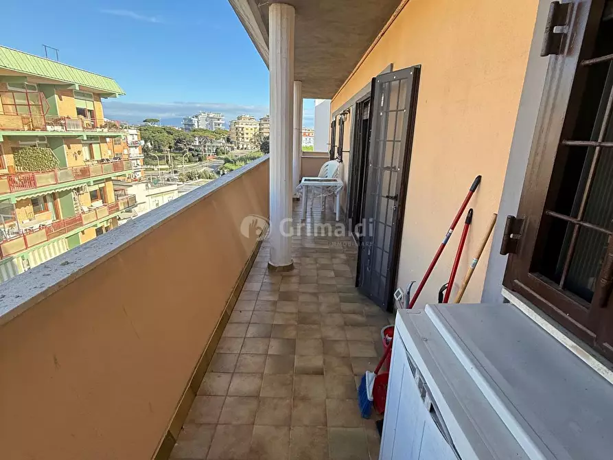 Immagine 2 di Attico in vendita  in Via Venezia 6B a Nettuno