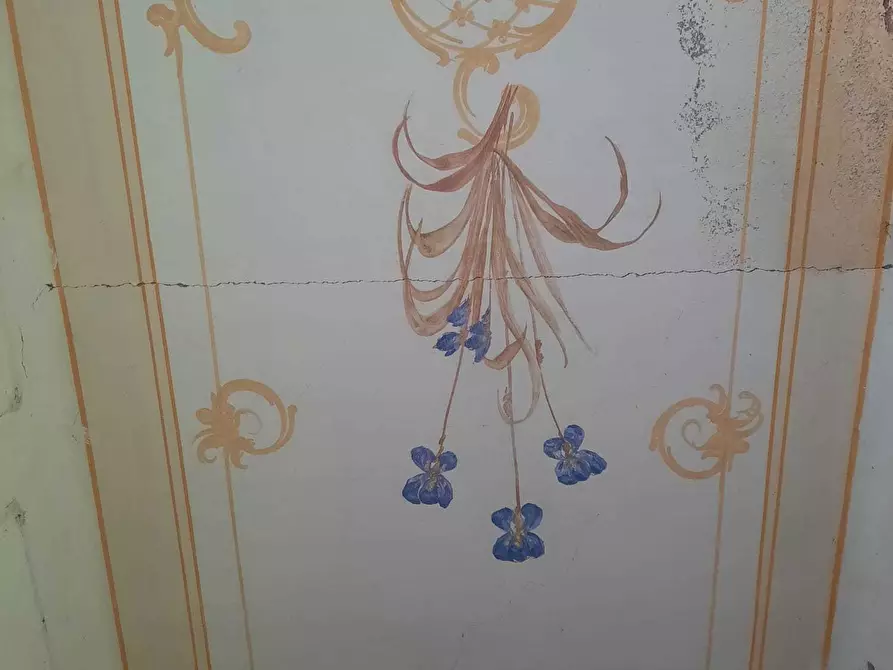 Immagine 33 di Villa in vendita  in Via San Nicolao 6 a Castiglione Chiavarese