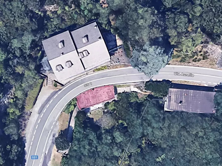 Immagine 3 di Palazzo in vendita  in Strada Statale 1 2 a Deiva Marina