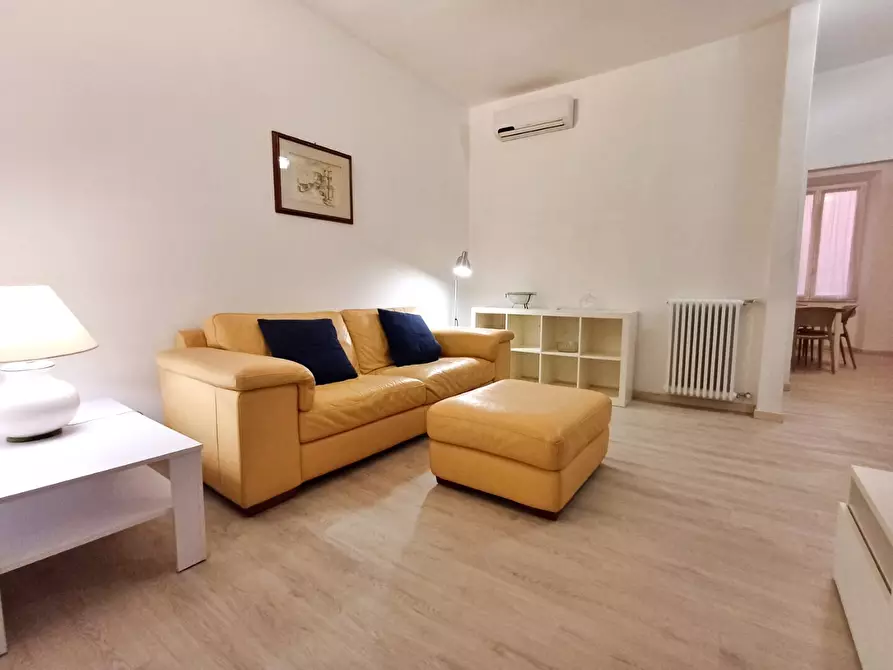 Immagine 1 di Trilocale in affitto  in Via Vincenzo Cappellini 22 a Sestri Levante