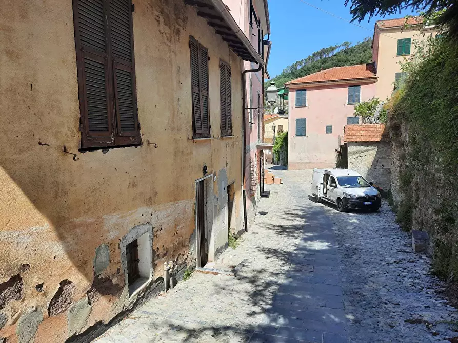 Immagine 6 di Porzione di casa in vendita  in Via Pontano 37 a Castiglione Chiavarese