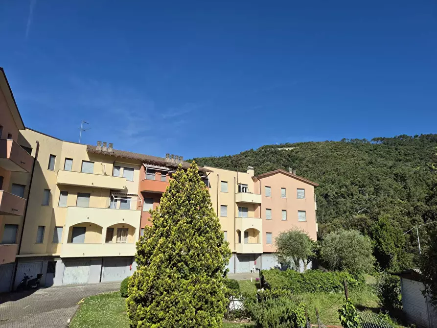 Immagine 1 di Bilocale in vendita  in Via Aldo Moro 60 a Deiva Marina
