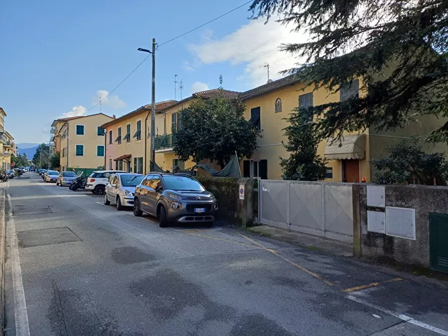 Immagine 1 di Bilocale in vendita  in Via Sara 18 a Sestri Levante