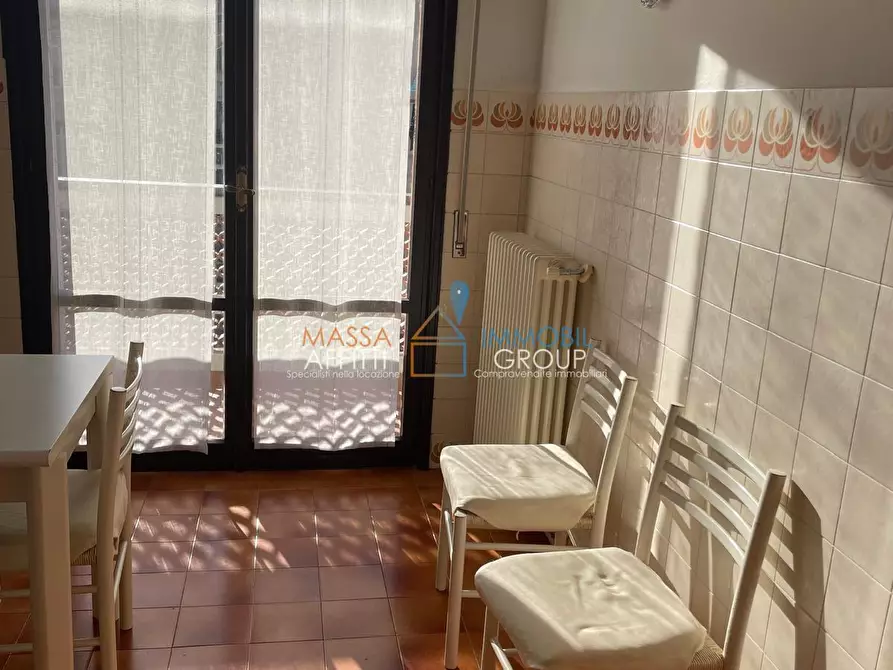 Immagine 7 di Pentalocale in vendita  in Via Don Giovanni Minzoni 7 a Carrara