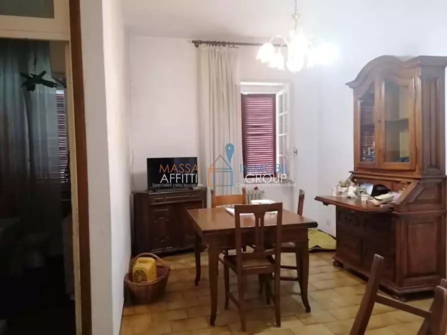 Immagine 5 di Pentalocale in vendita  in Via Benedetto Croce 157 a Massa