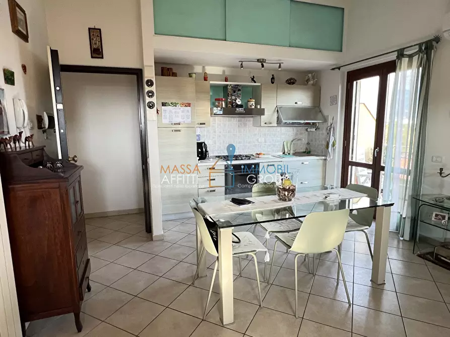 Immagine 33 di Pentalocale in vendita  in Via Flavio Torello Baracchini 29 a Massa