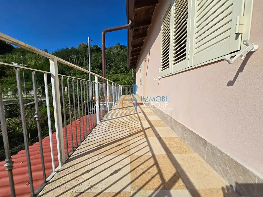 Immagine 8 di Casa indipendente in vendita  in Via Villaggio Castagnara 269 a Massa